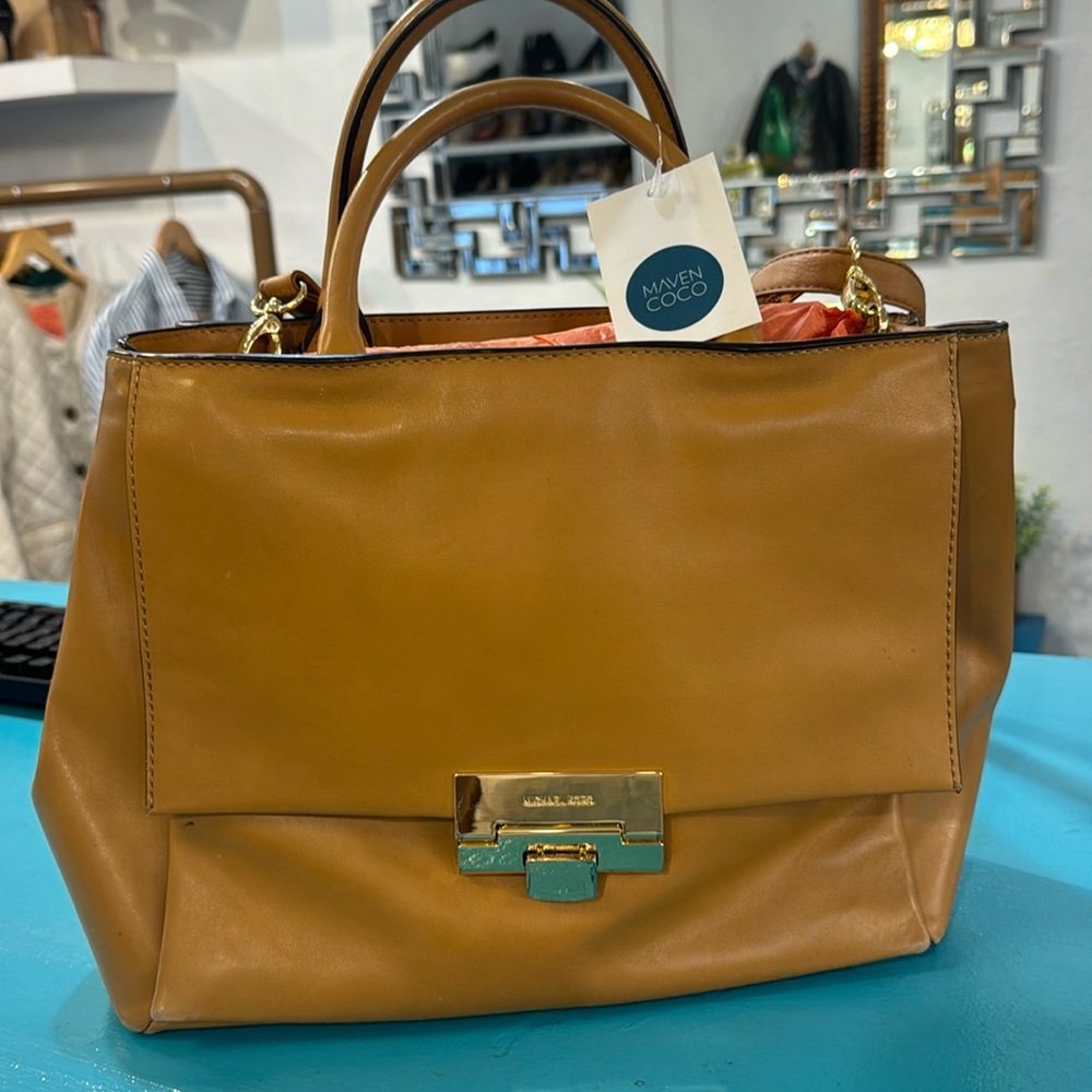 Michael Kors Leather Bag Gold Detail